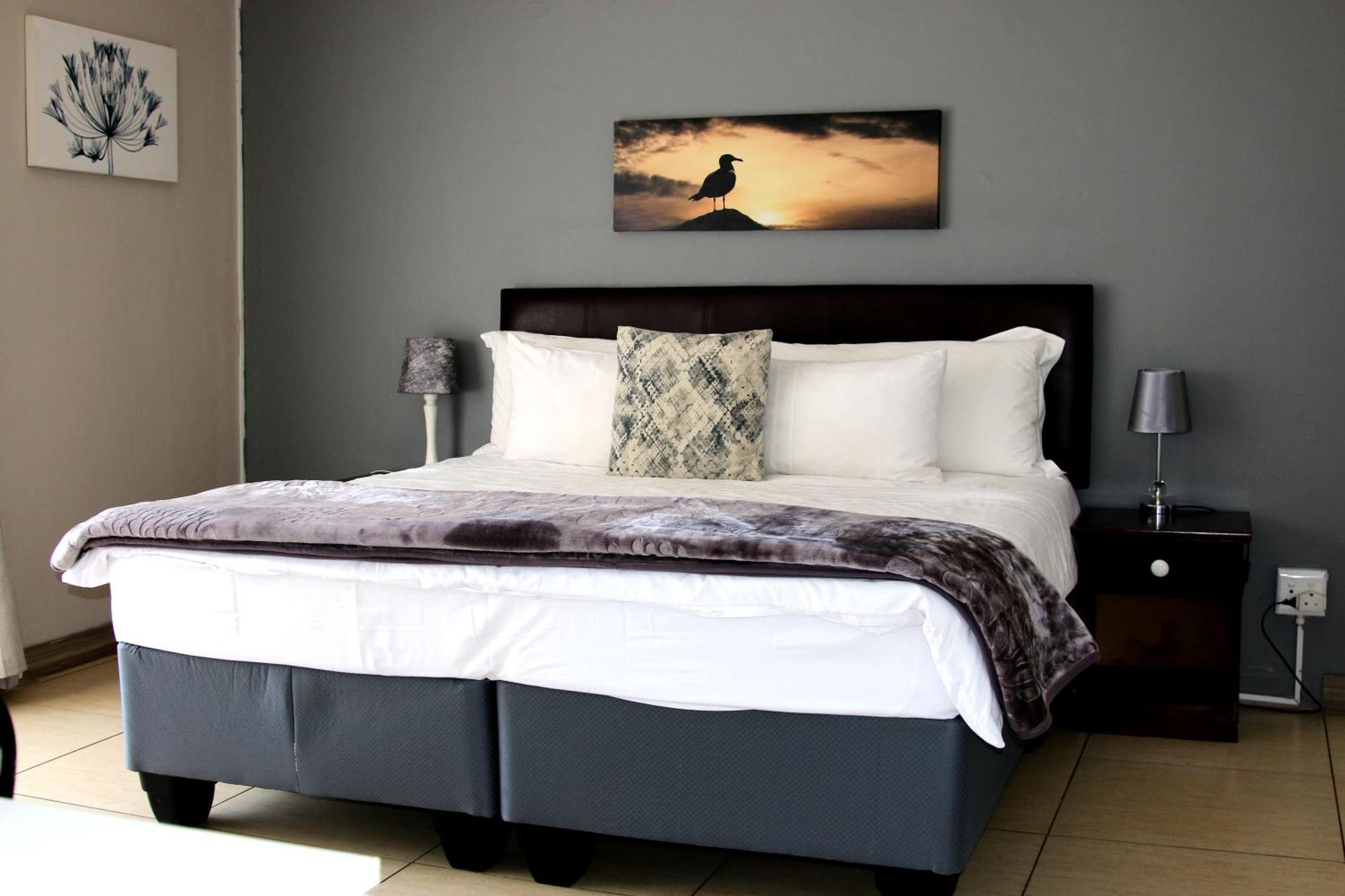 African Kingdom Guest House Боксбург Экстерьер фото